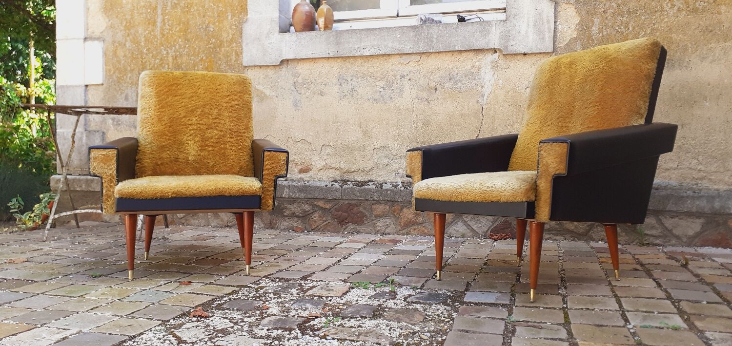 Pair of vintage 60s armchairs in black imitation leather and mustard toffee