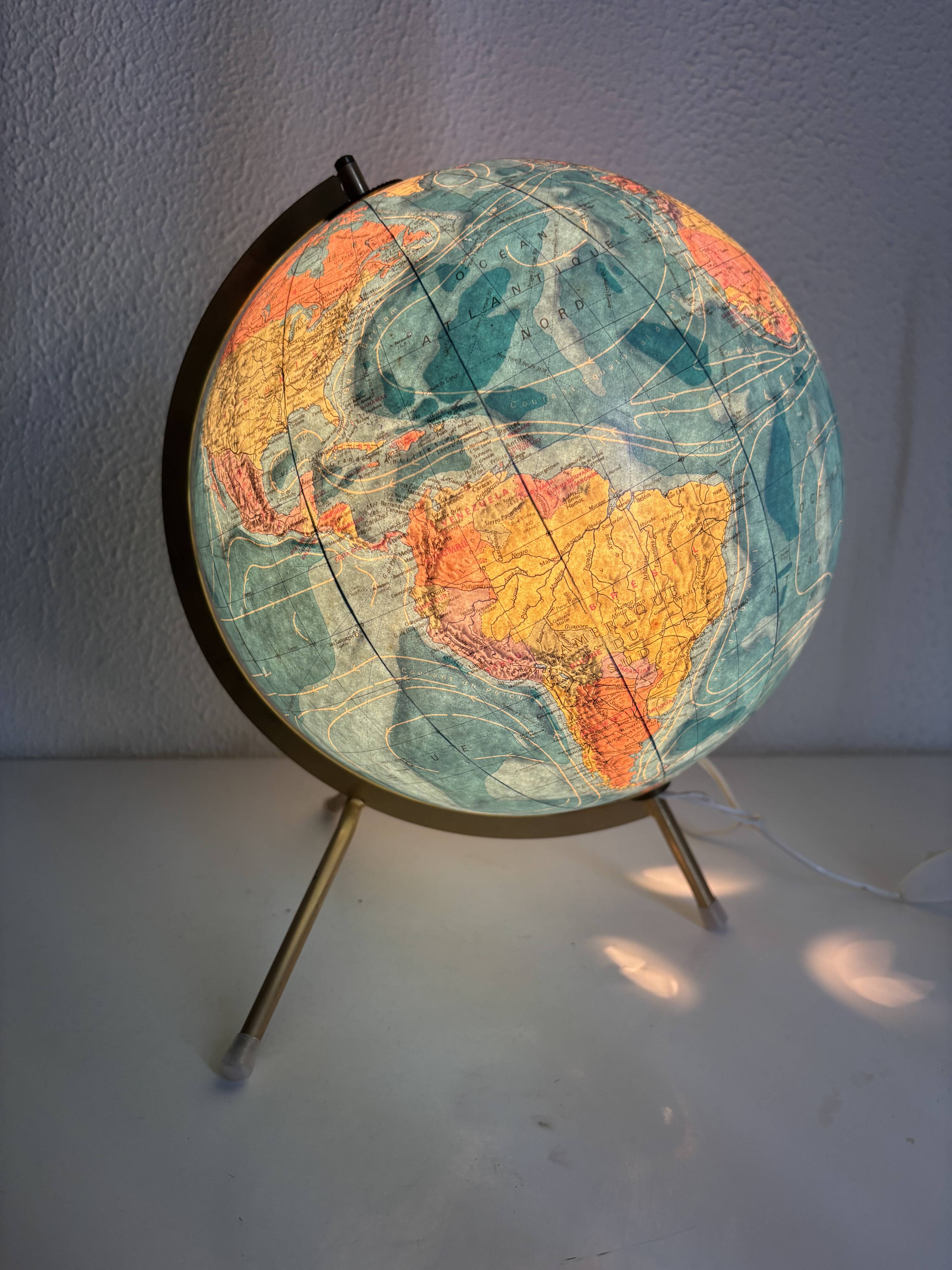 Globe vintage 1975 terrestre verre tripode doré Taride - 32 cm