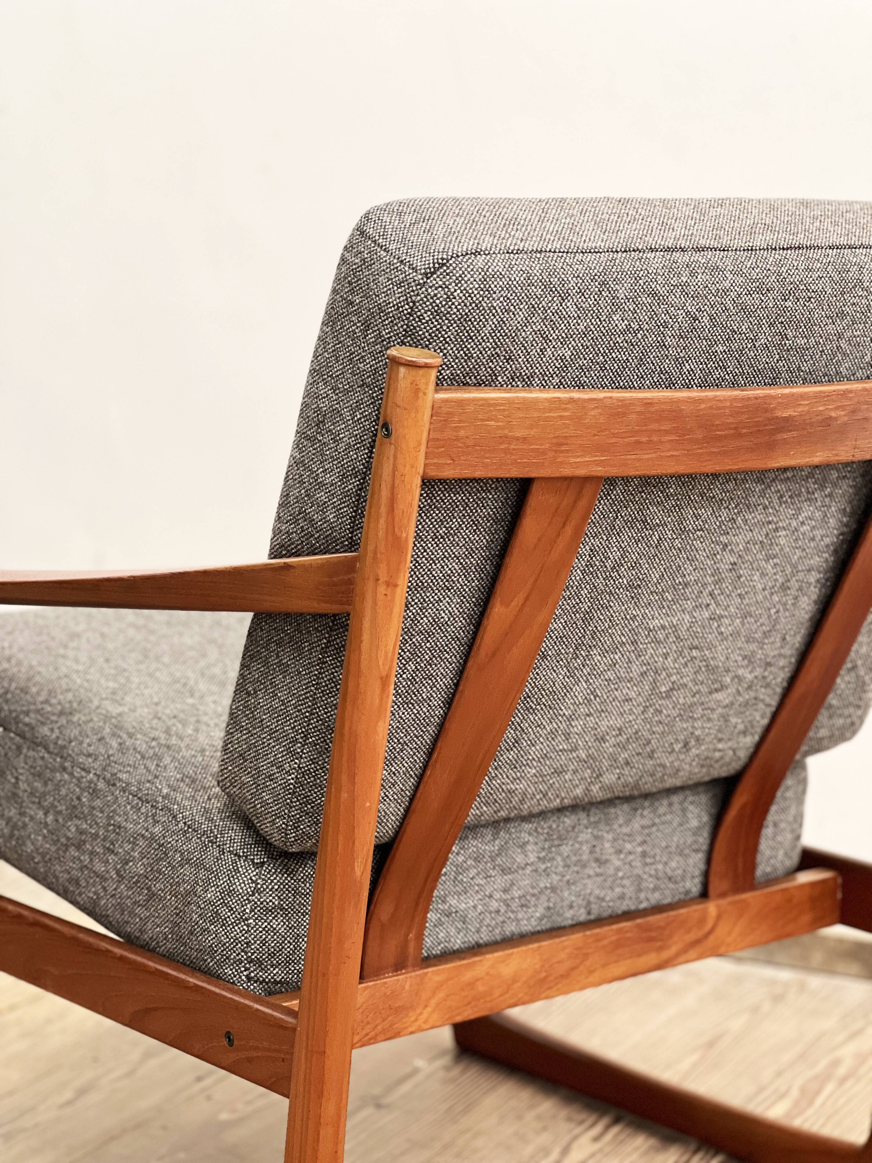 Mid-Century Modern Lounge Chair in Teak by Peter Hvidt an Orla Mølgaard Nielson for France and Son