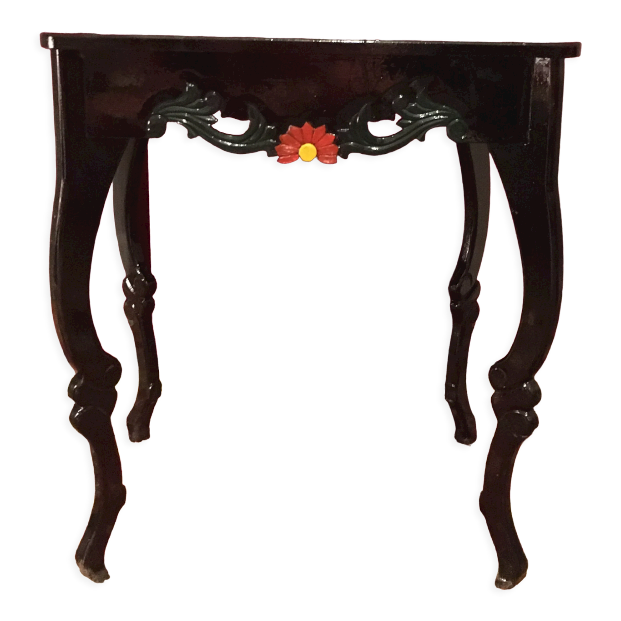 Black lacquered console