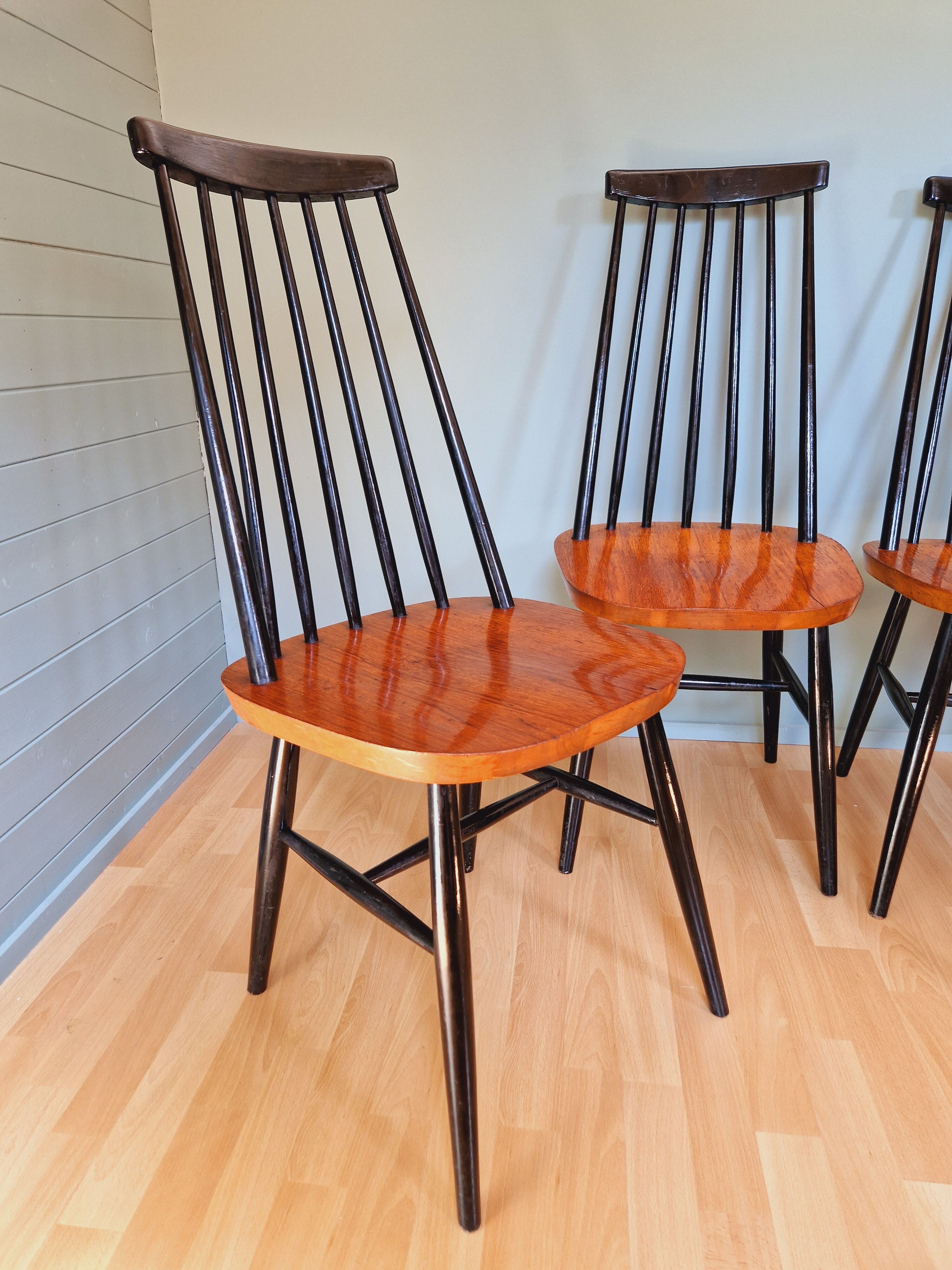 Set of 4 scandinavian teak chairs 60s