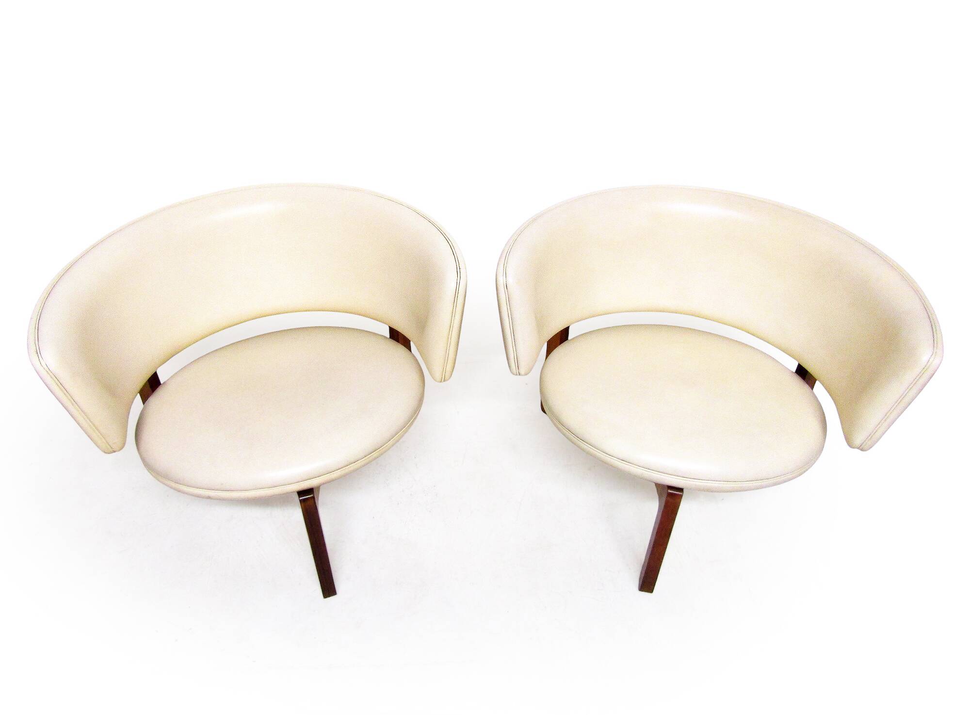 Two 1960s Danish Lounge Chairs In Rosewood By Sven Ellekaer