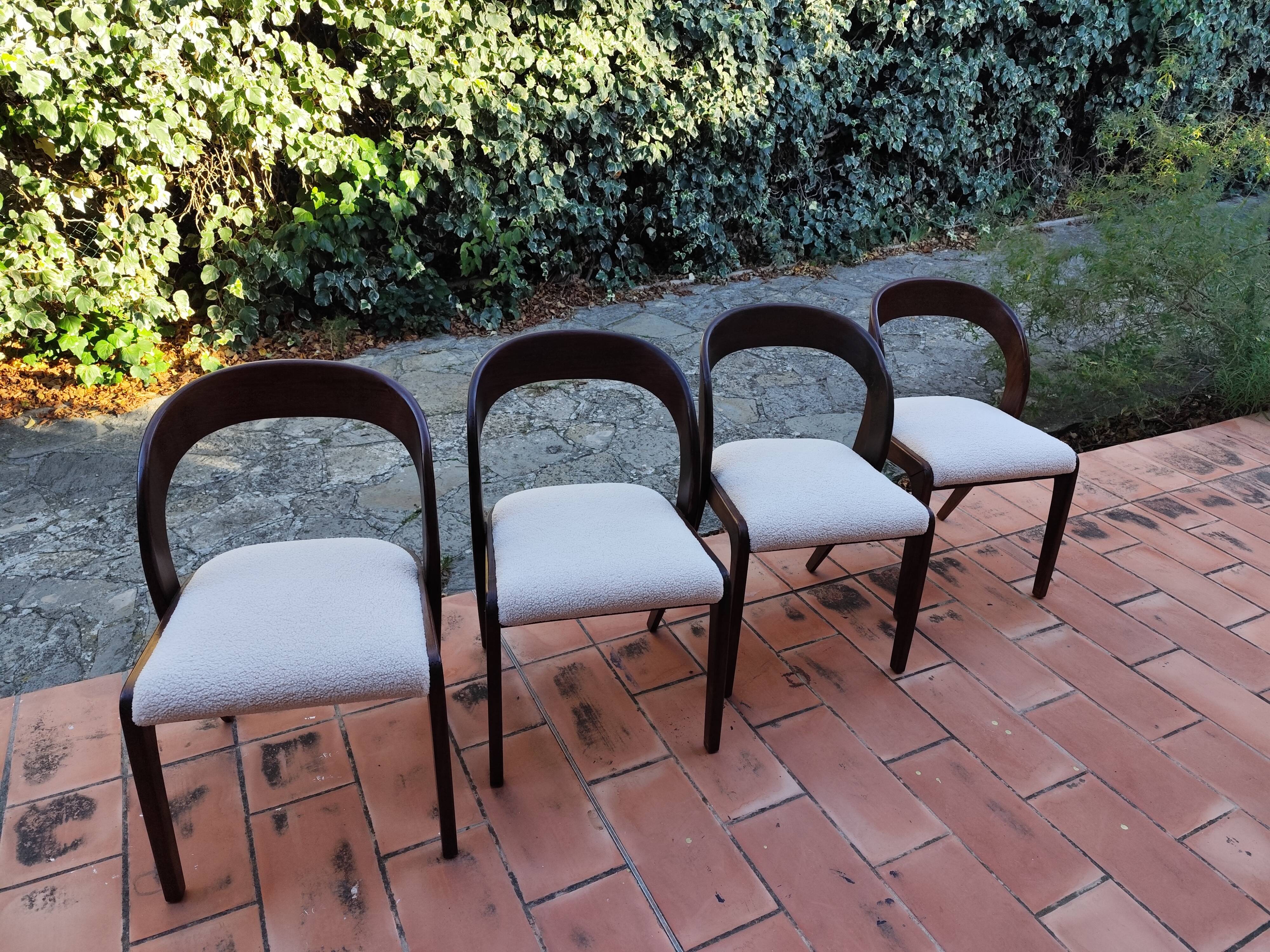 BAUMANN Suite de 4 chaises Gondole vintage 1970