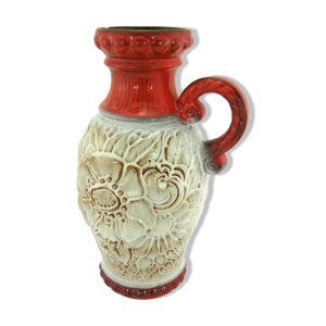 Vase en céramique émaillée rouge