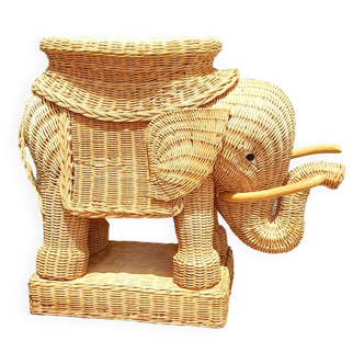 Éléphant en rotin années 70