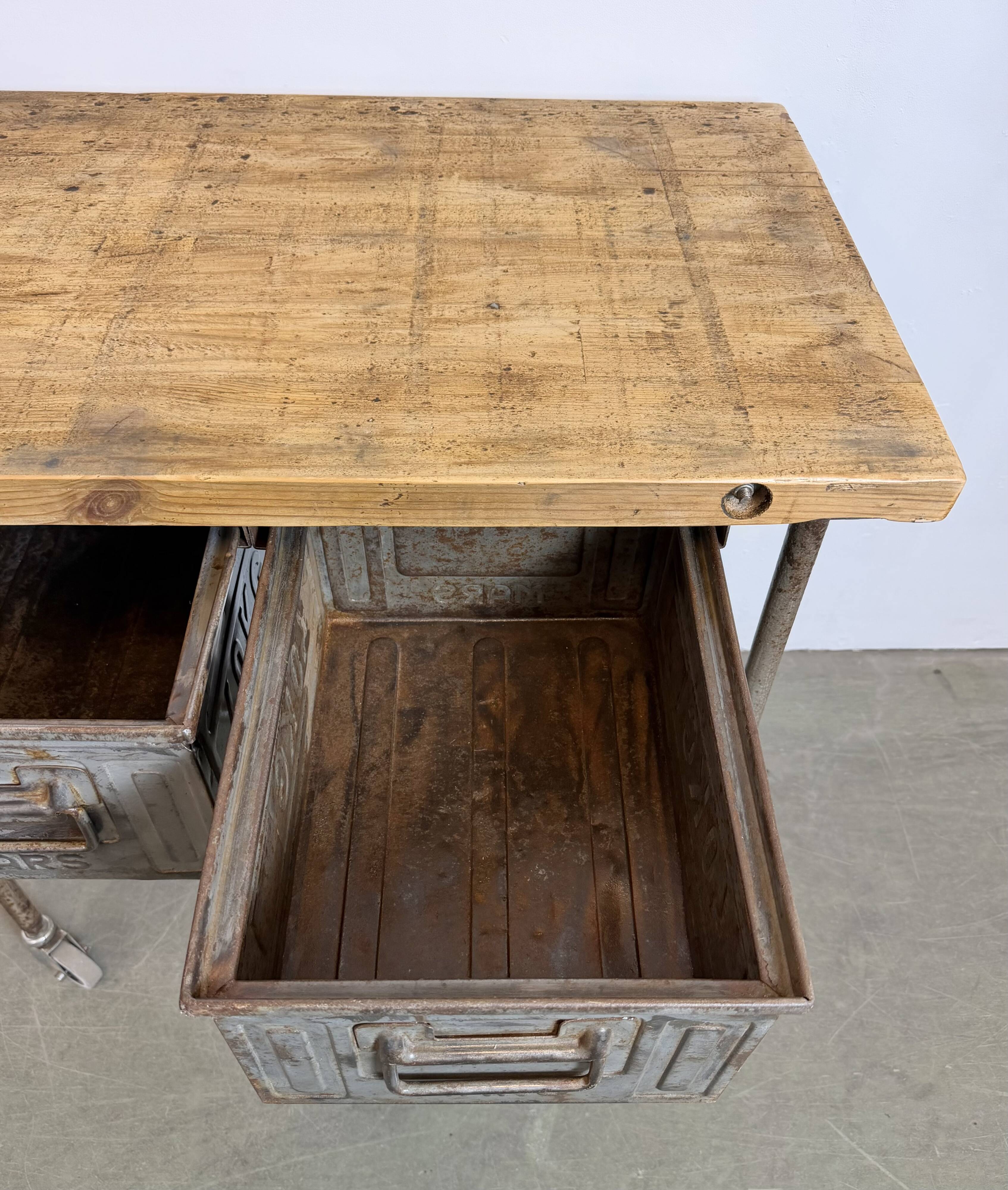 Vintage Industrial Worktable on Wheels, 1960s