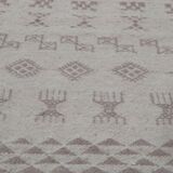 White and grey Berber carpet with Berber motifs 200x150cm