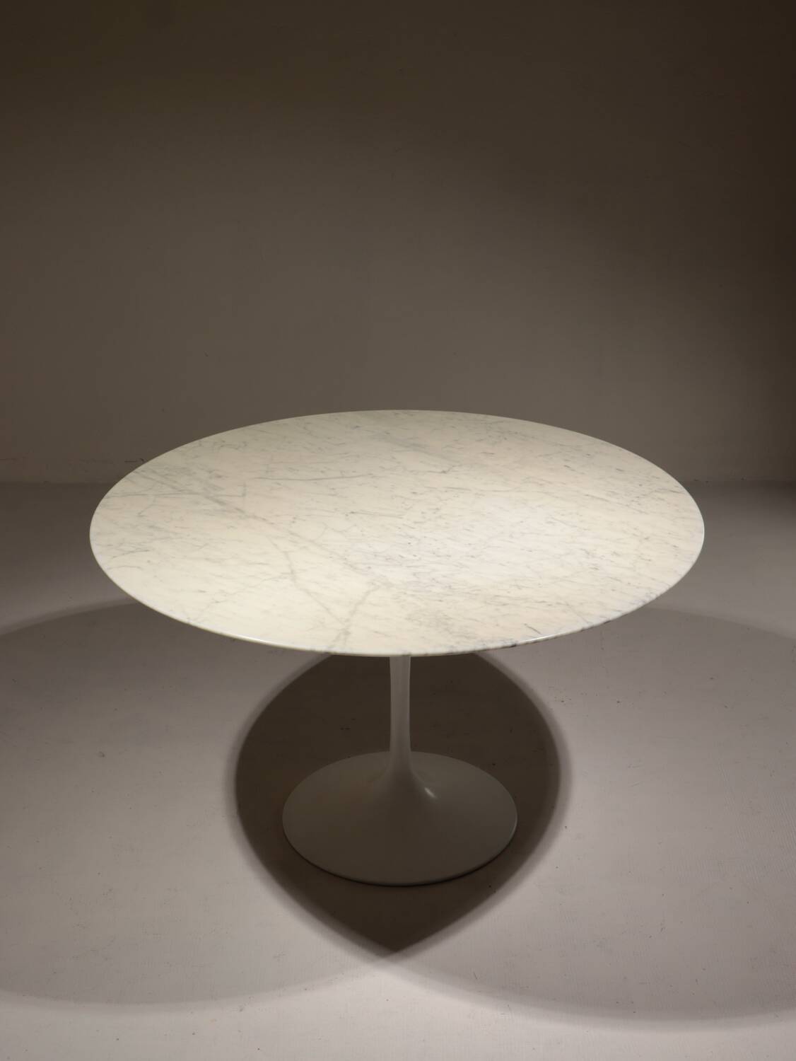 Saarinen Knoll Dining Room Set