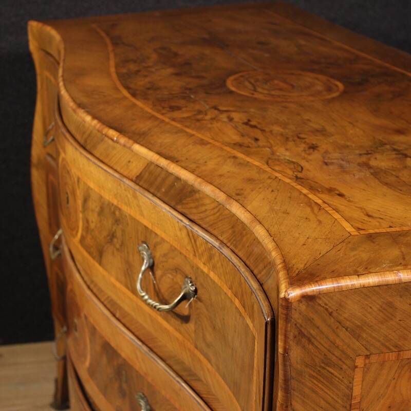 Commode néo-classique napolitaine du XVIIIe siècle de style Louis XV