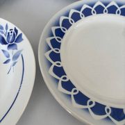 Lot of 4 antique earthenware plates from 1950, Saint Amand - plates bl