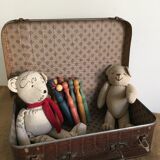 Small suitcase cardboard way crocodile