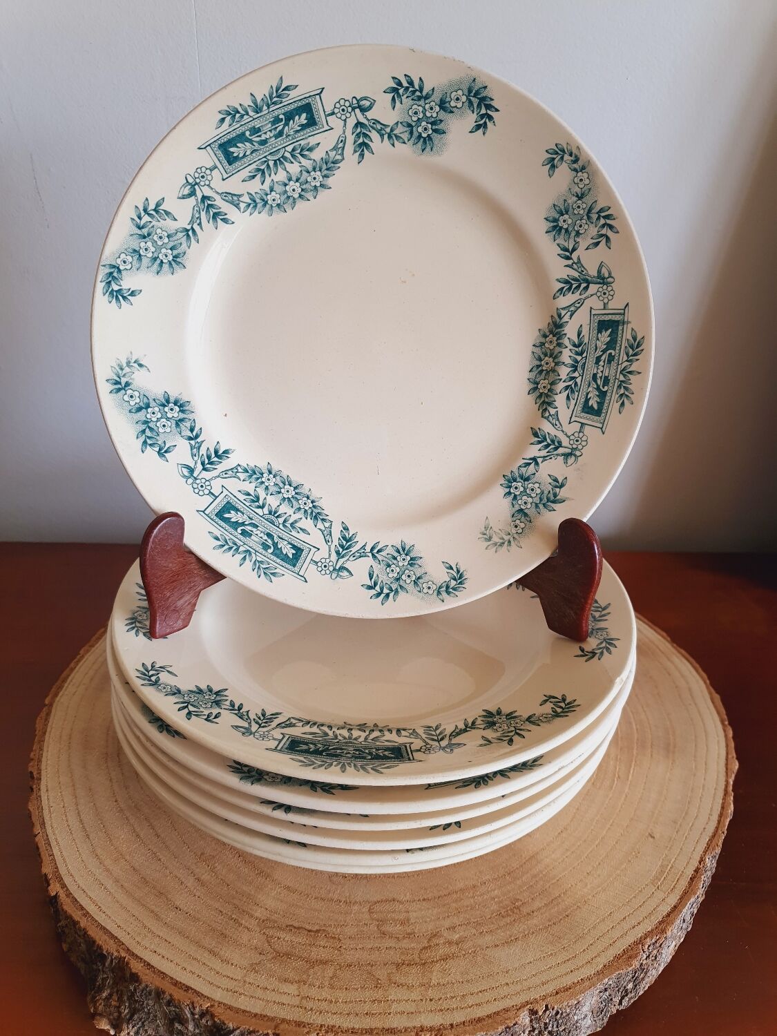 Longchamps plates