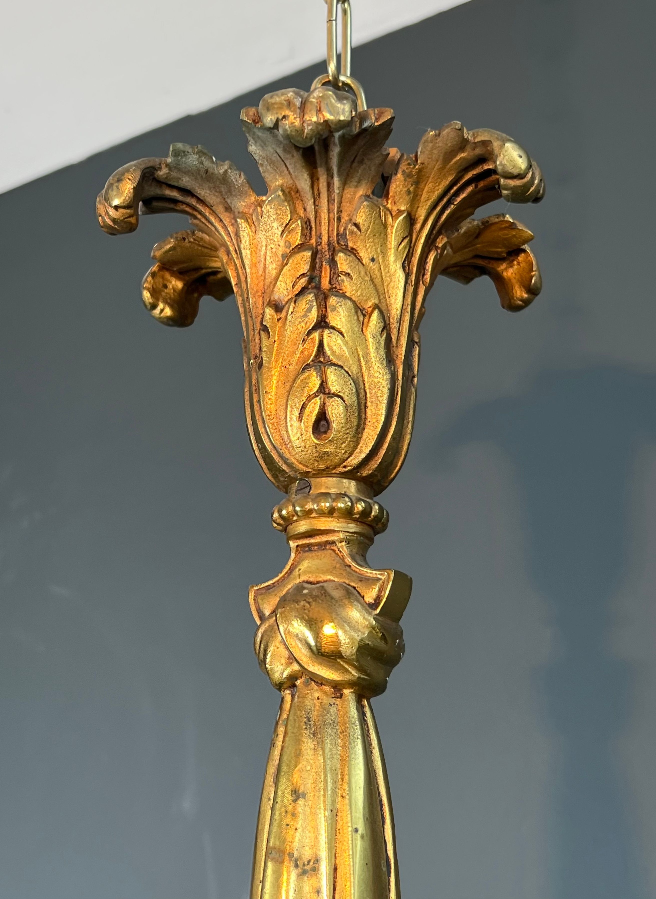 Bronze chandelier in Louis XVI style with 6 arms.