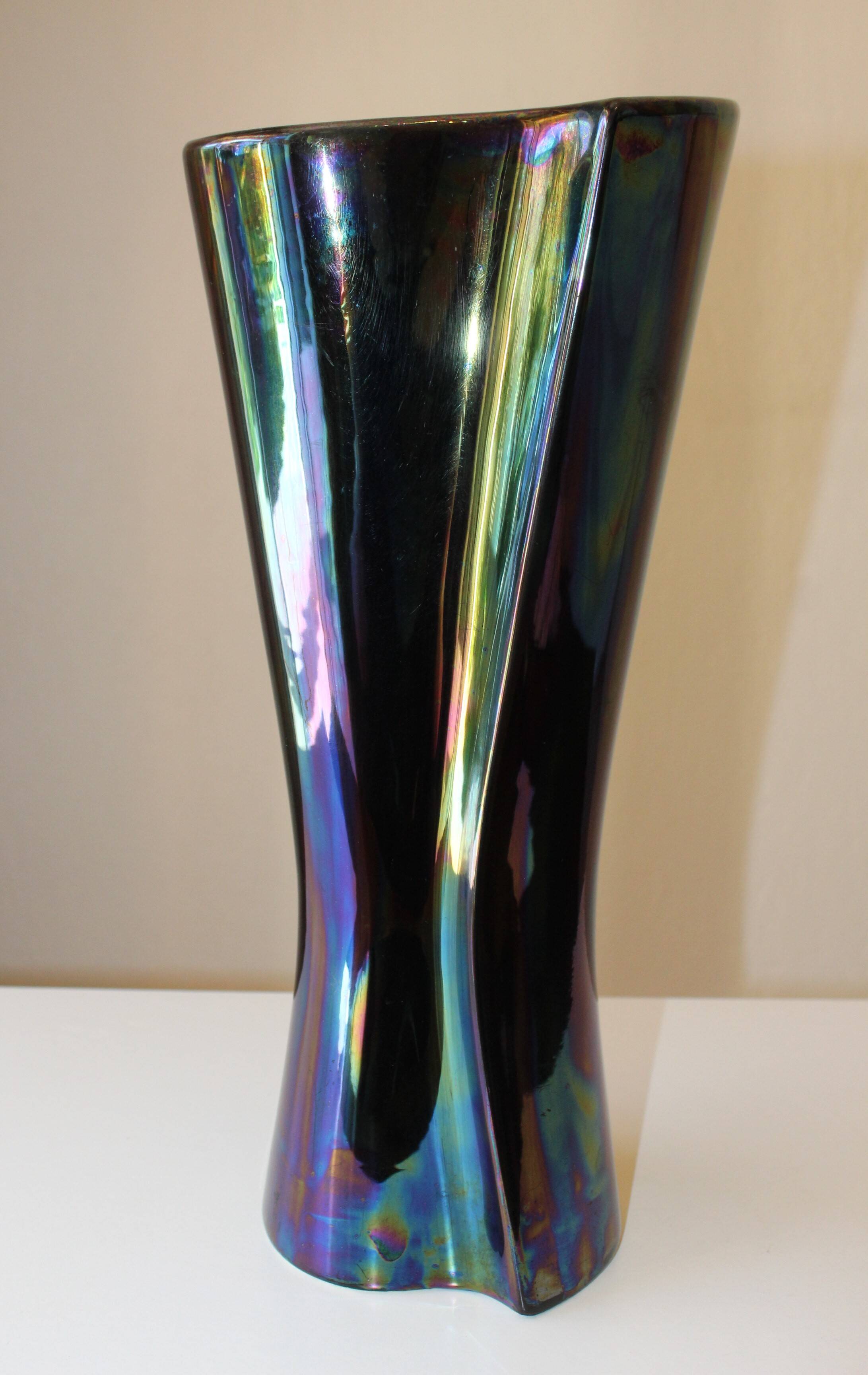 Large iridescent vase Verceram n° 6397 60s