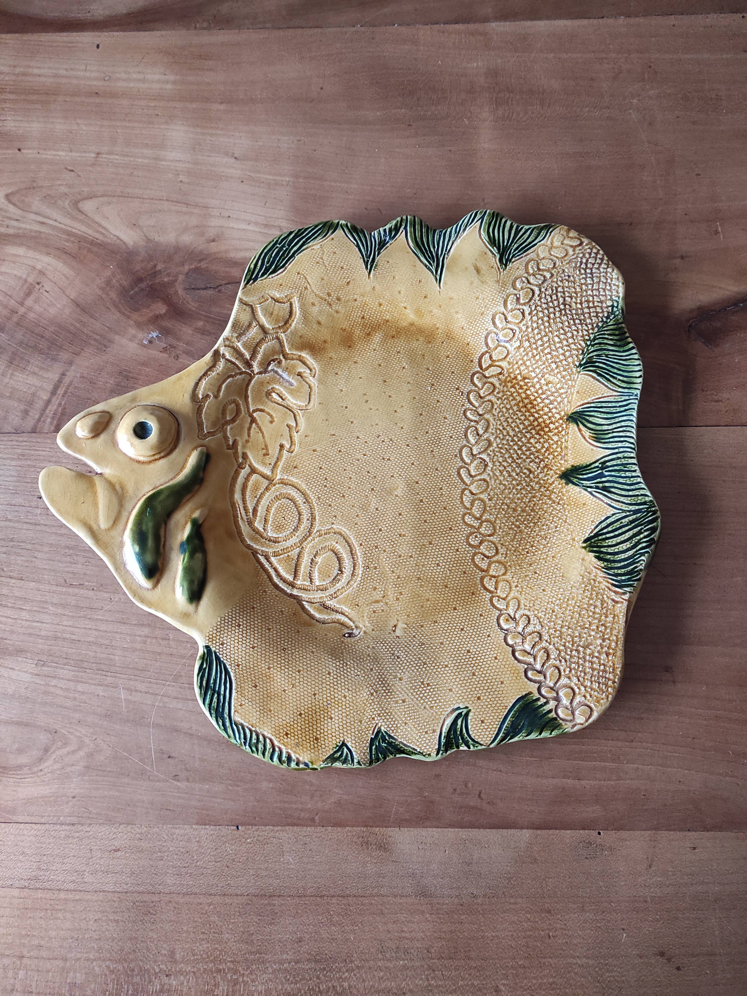 Glazed earthenware dish signed Annette Boyer