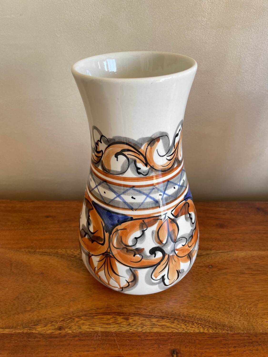 Hand painted vase Portugal