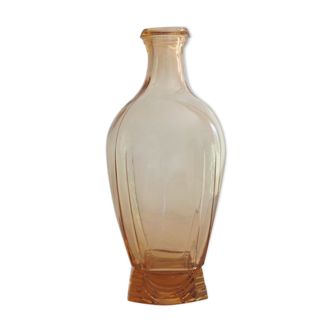 Glass carafe