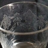 Set of 8 engraved glasses