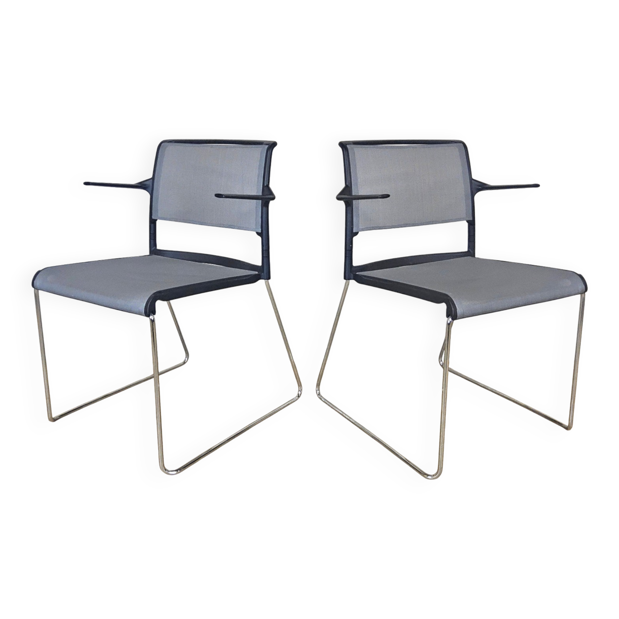 2x Wilkhahn Aline 230 chair with armrests (stackable)