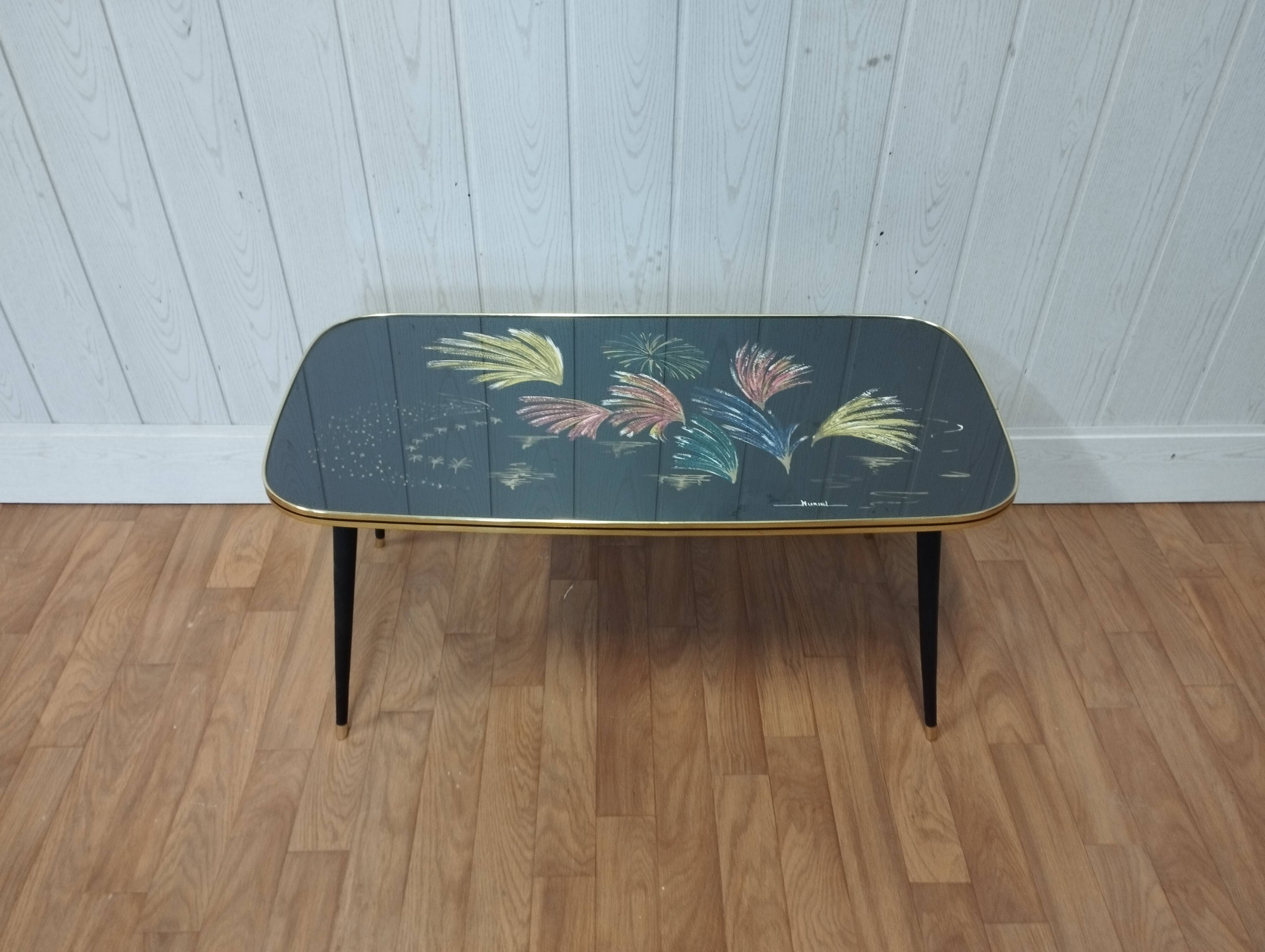 Vintage coffee table legs compass