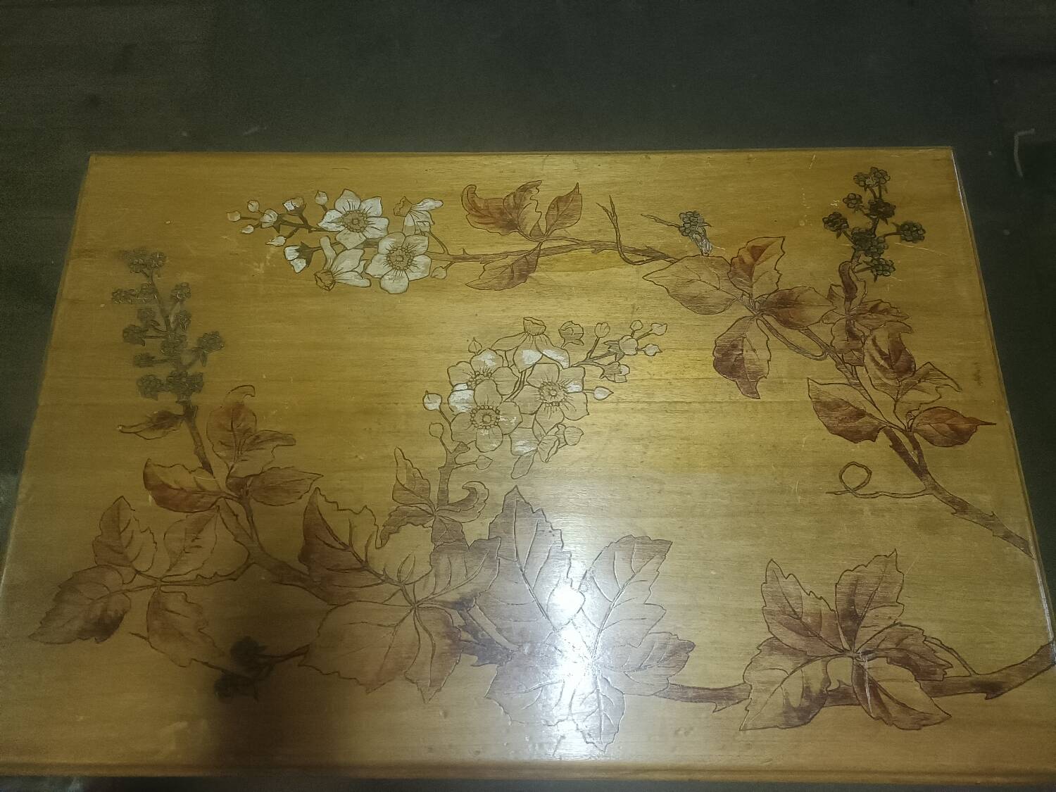 Low table with shutters, circa 1900, Nancy school