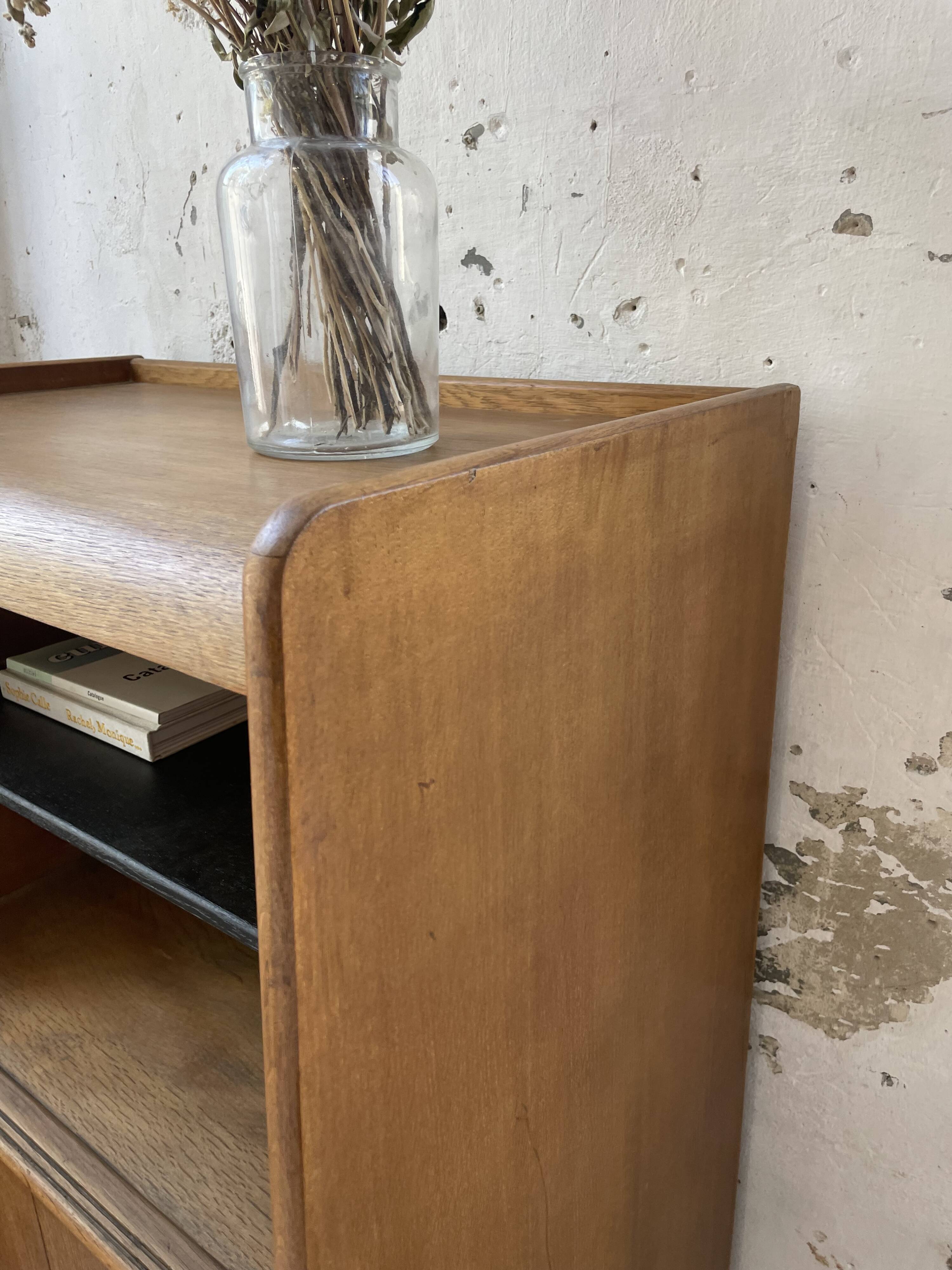 Meuble de rangement secrétaire chêne années 60