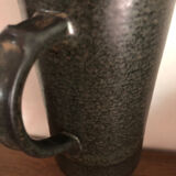 Sandstone vase to identify