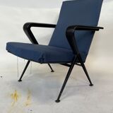 set of 2 Repose armchairs by Friso Kramer for Ahrend de Cirkel