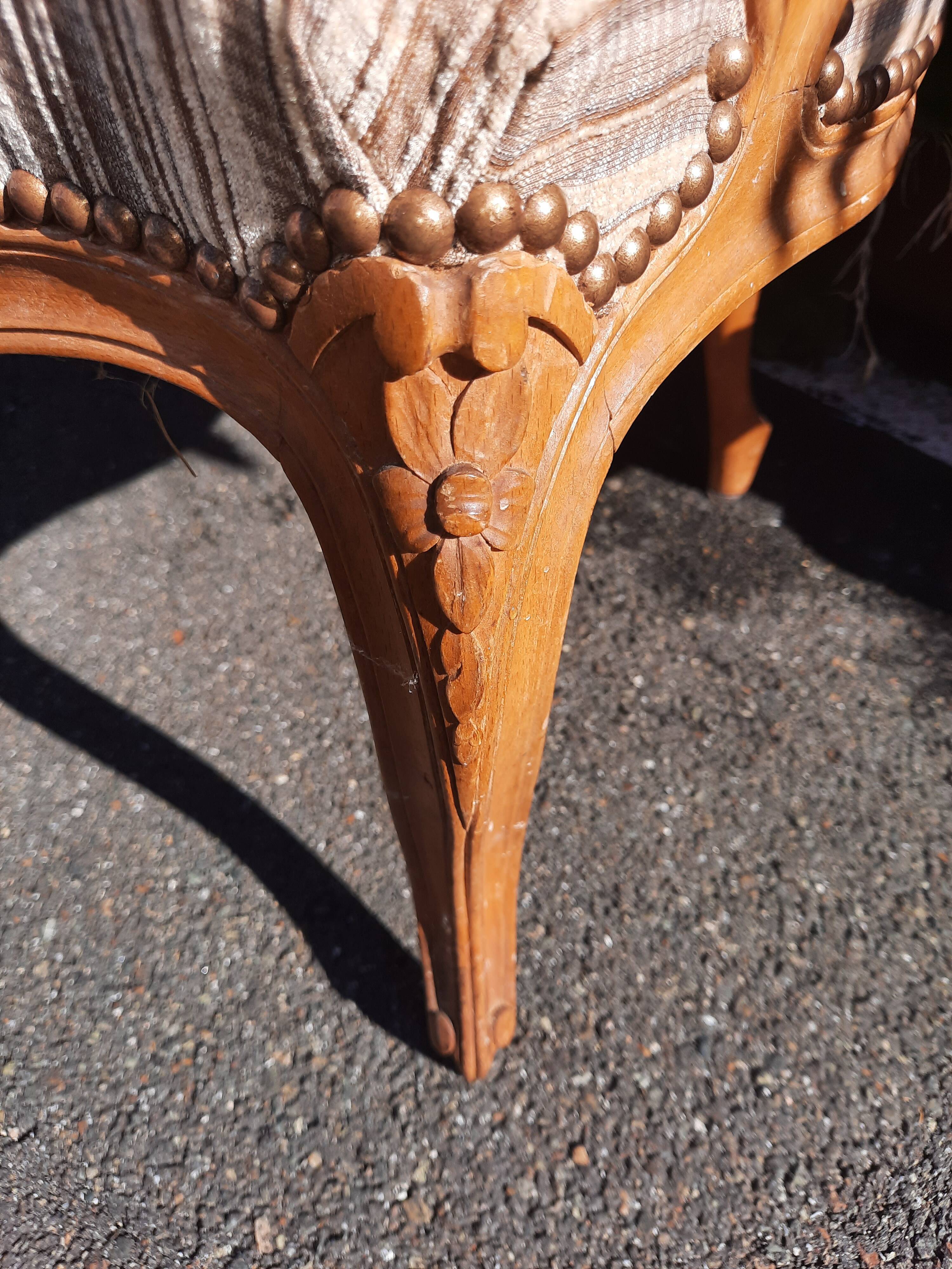 Fauteuil de style Louis XV