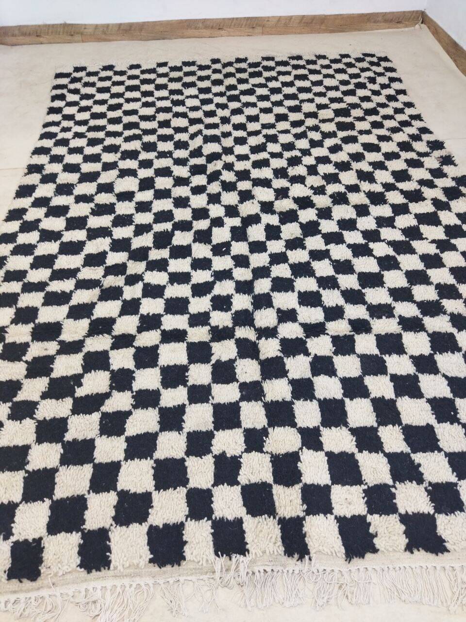 Handmade Moroccan Berber rug 156 X 100 CM