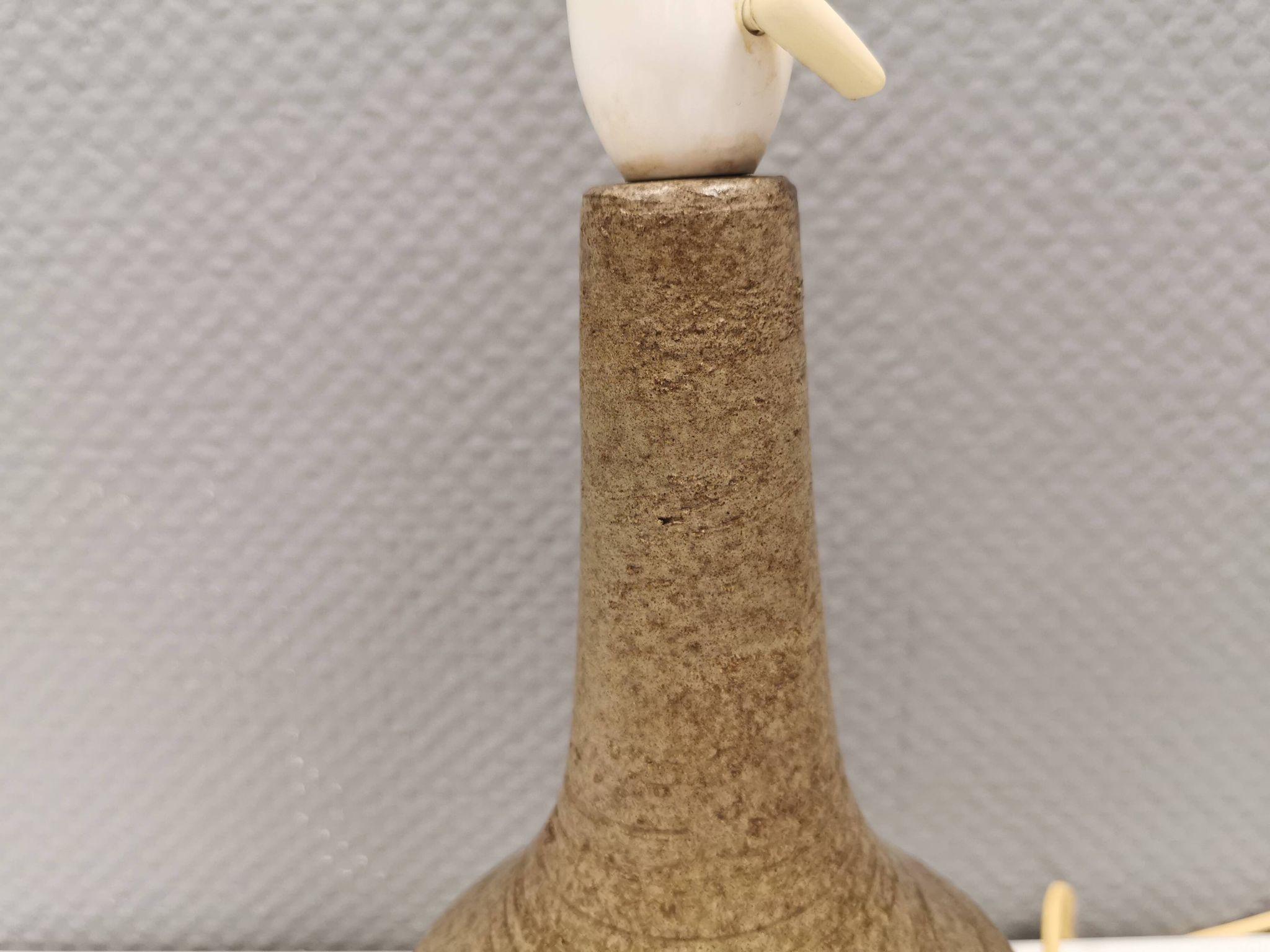 Ceramic table lamp by Danish artist Gitte Dochedahl Denmark 1960s.