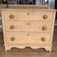 Petite commode anglaise ancienne