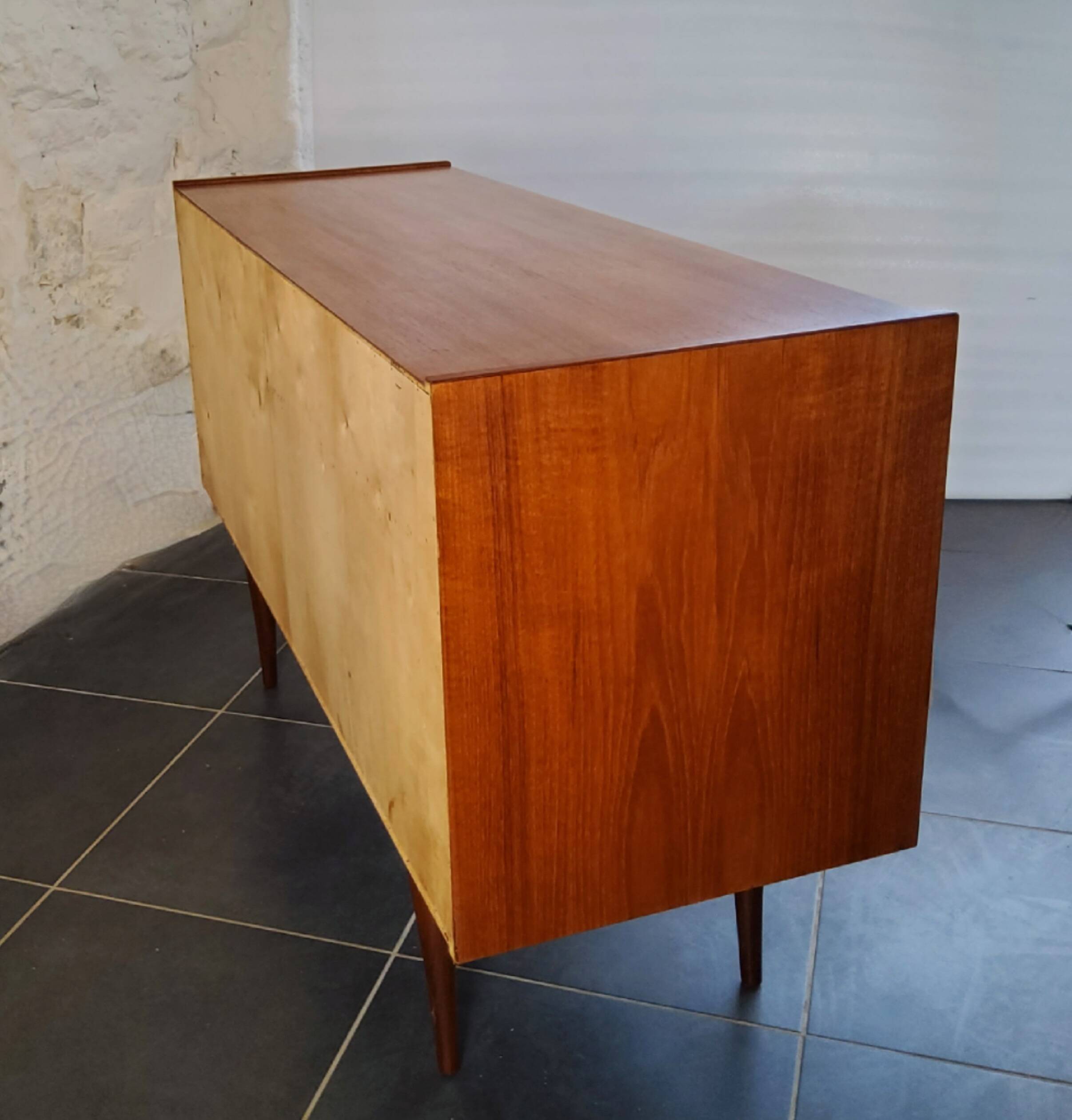 Scandinavian sideboard with sliding doors and drawers - teak
