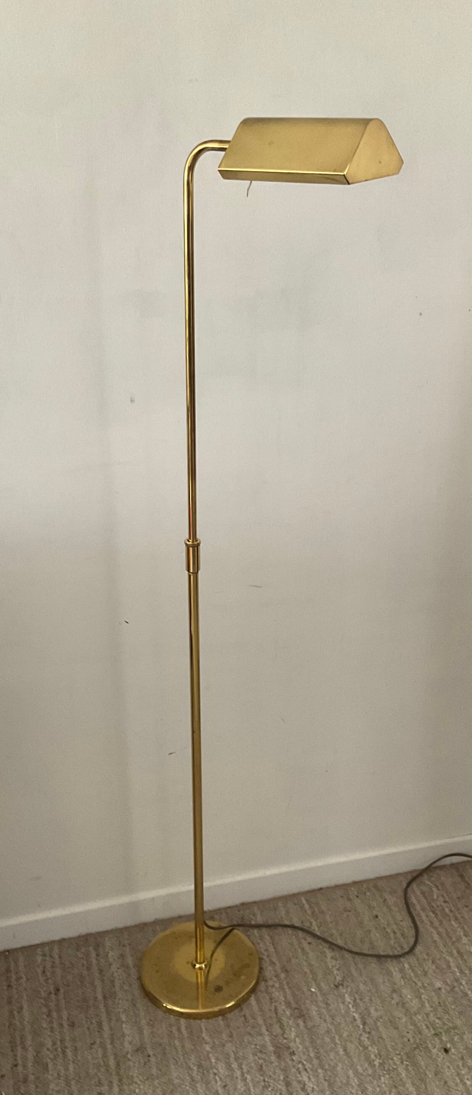 Deknudt brass e-reader floor lamp from the 70s