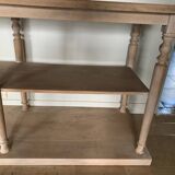 Interiors draper table