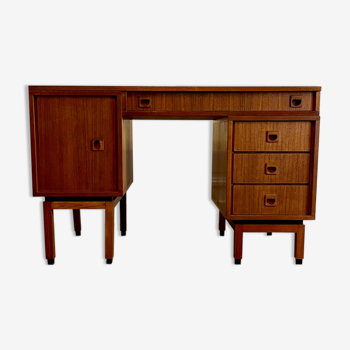 Bureau moderniste MDK