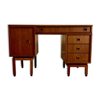 Modernist Office MDK