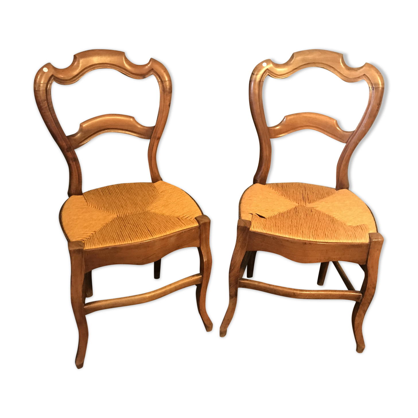 Lot of 2 old wooden chairs