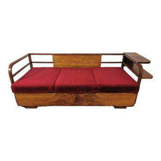 Art deco sofa by Jindrich Halabala