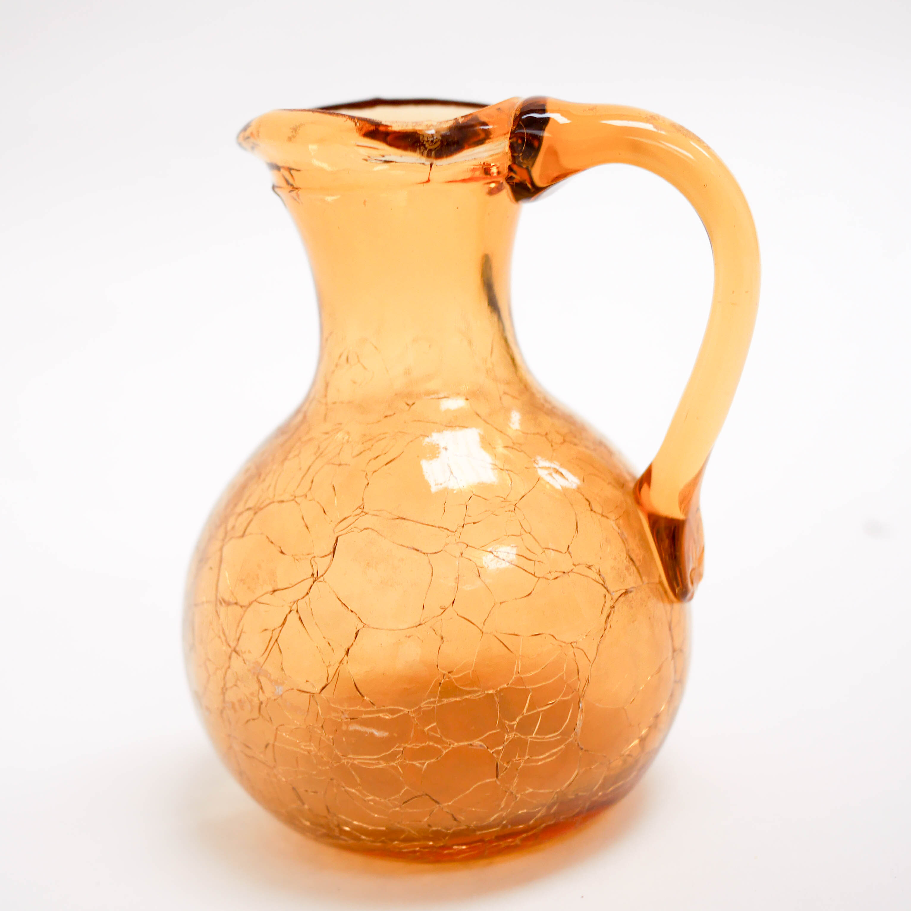 Pot en verre craquelé