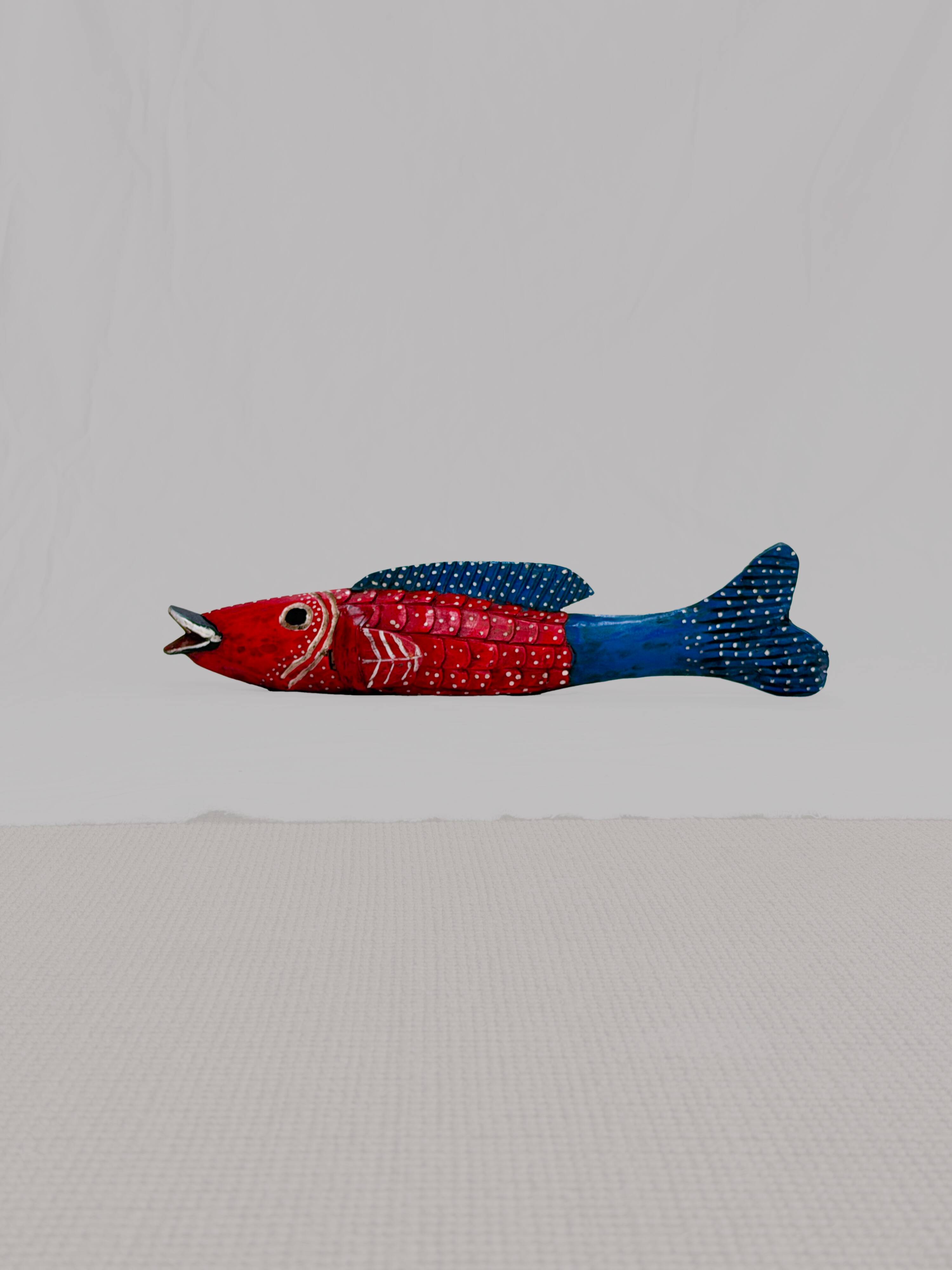 Poisson Bozo rouge et bleu en bois  (Mali)