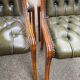 6 chaises anglaises Chesterfield XXème cuir vert olive