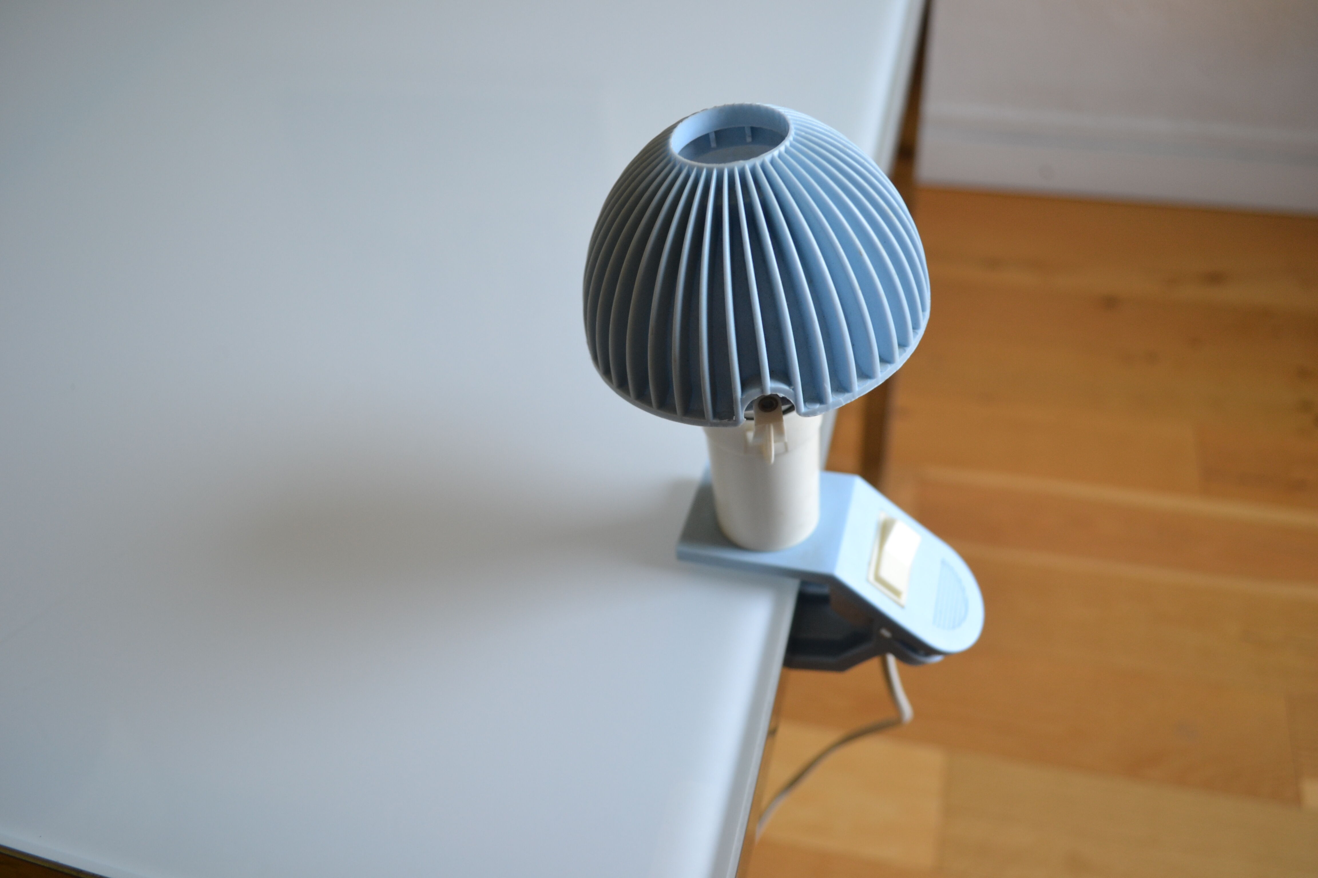 Spot lamp with mushroom clip sarlam years 80