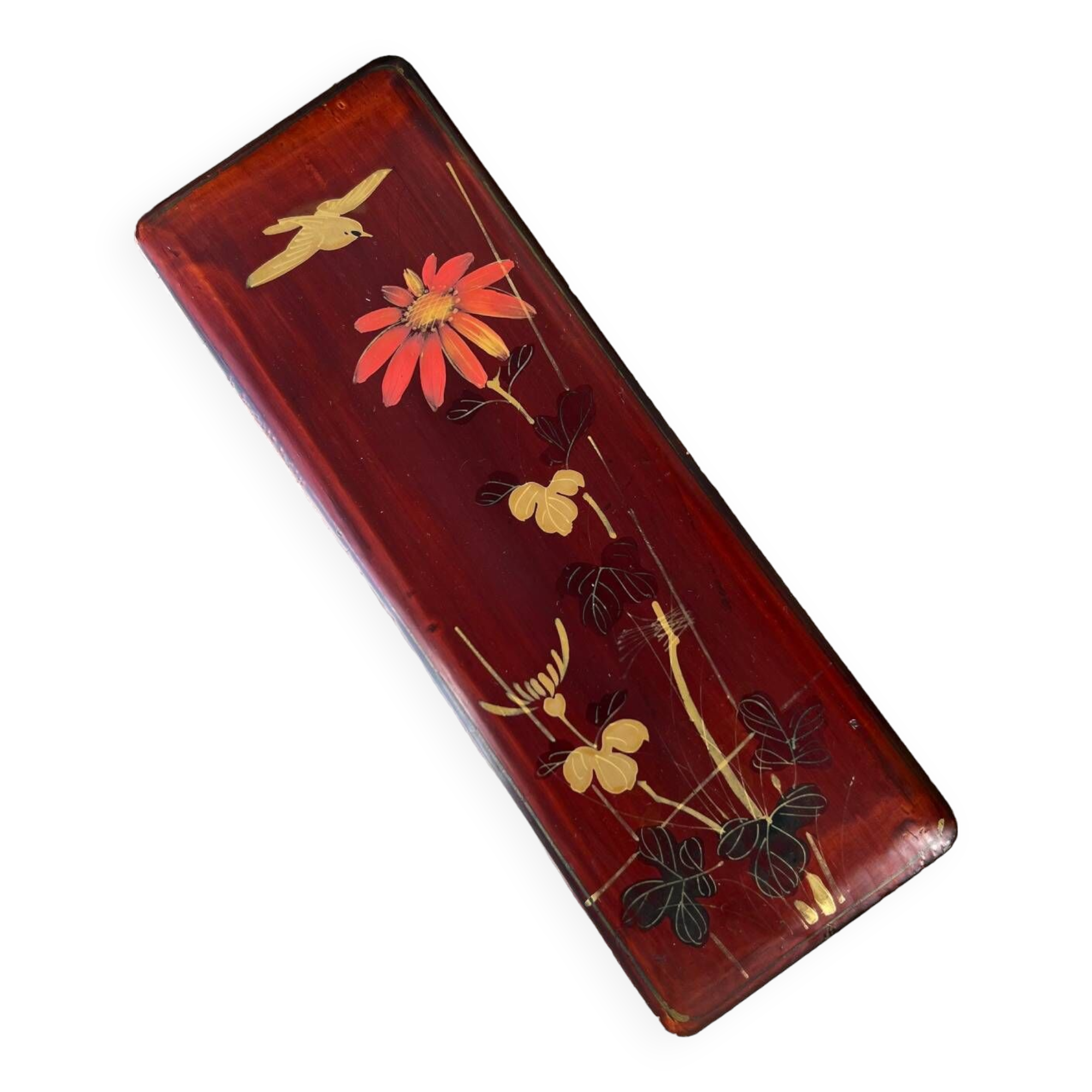 Glove box in lacquered wood