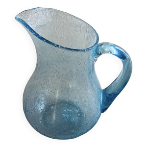 Pichet en verre soufflé