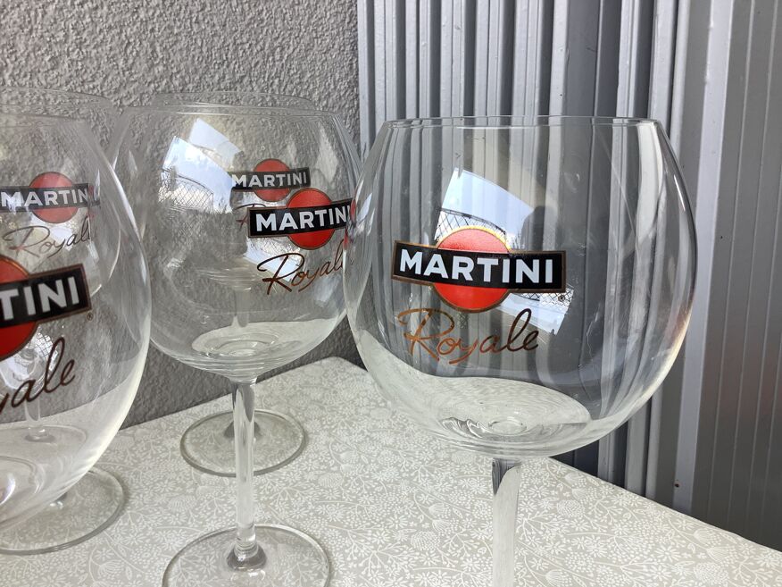 6 VERRES MARTINI ROYALE 30CL HT 19.50CM - Tigrebock