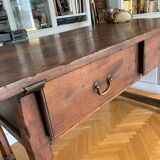 17th Farm Table