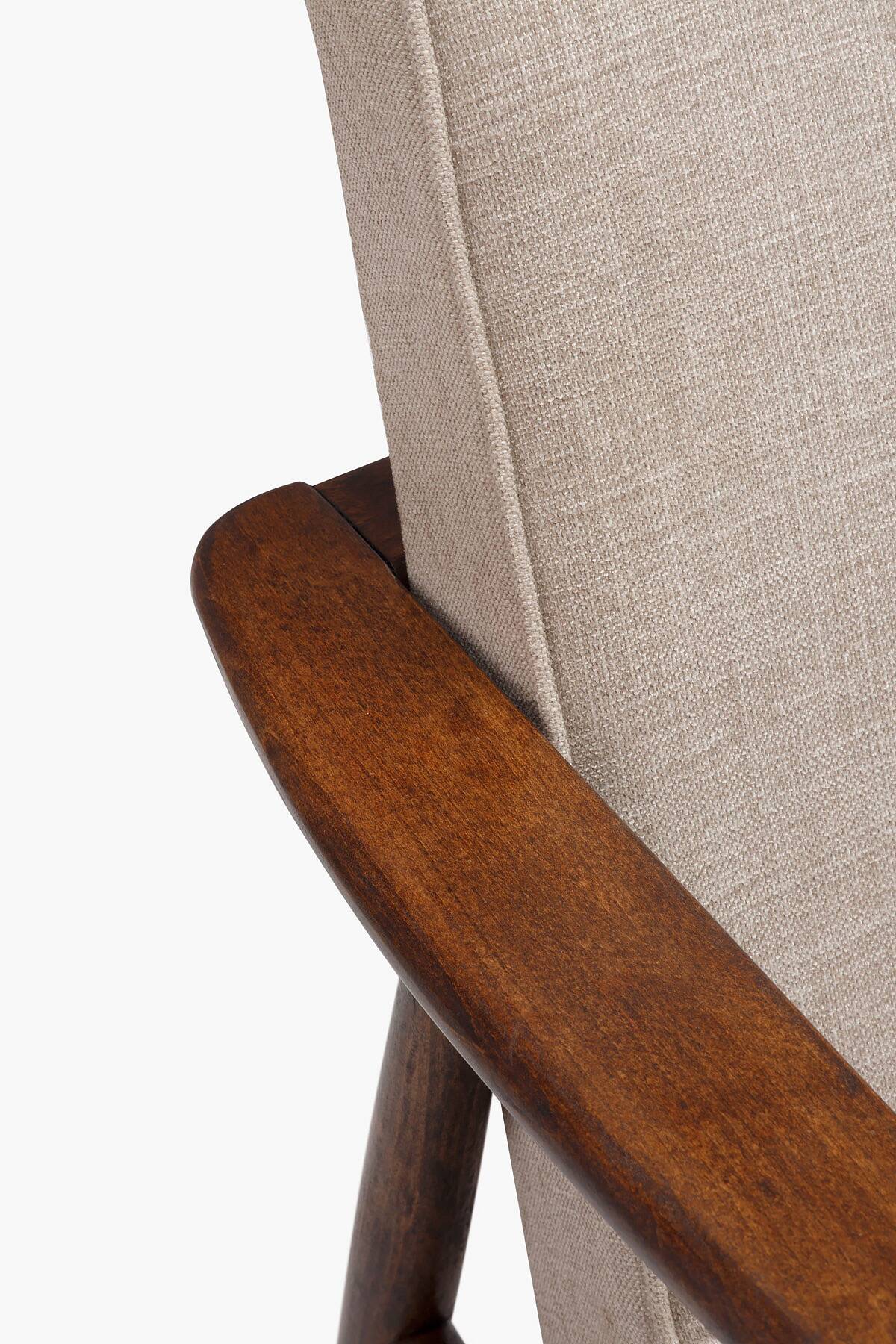 Pair of type 300-192 GFM armchairs from the 60s.