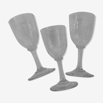 Lot de 3 verres à liqueur