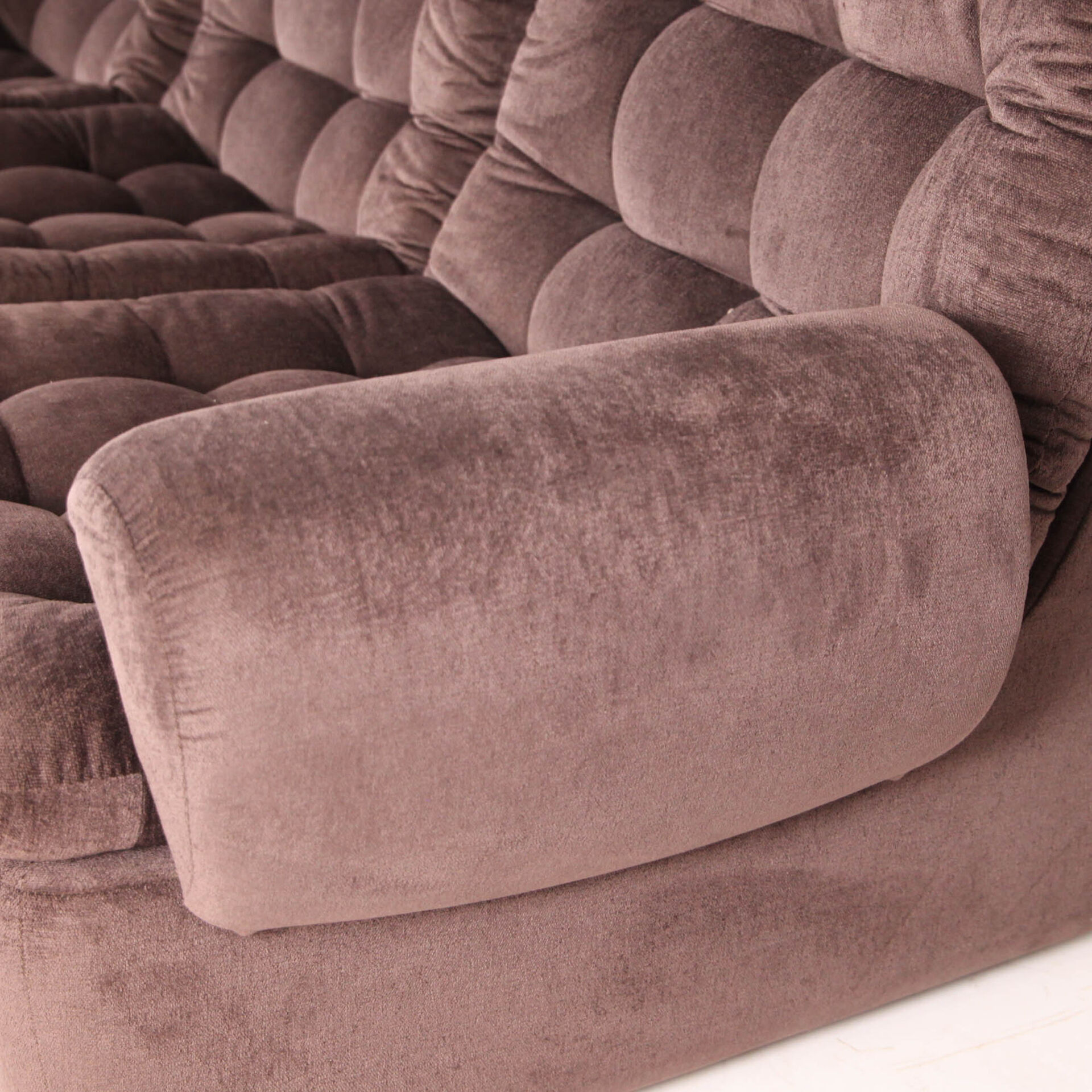 Modular fabric sofa
